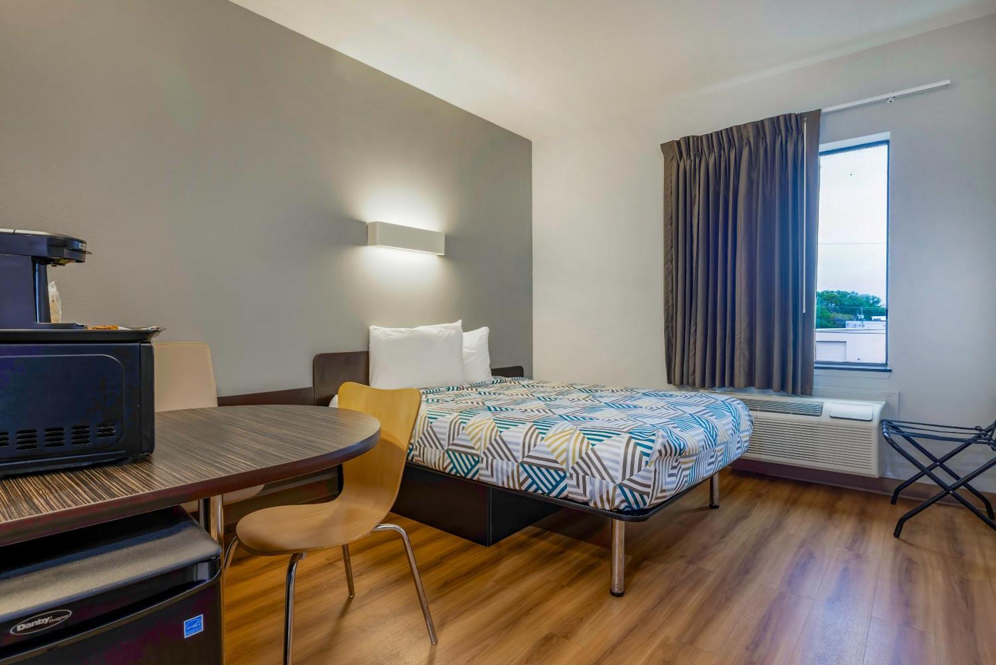 Studio 6 Suites Texas City, Tx I 45 South Exteriör bild